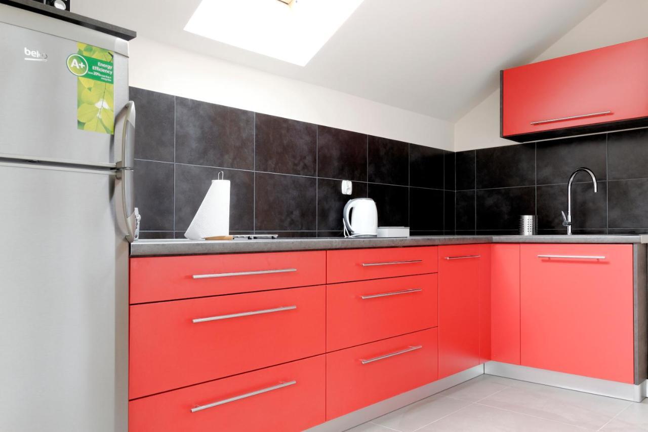 Modern Apartment In Jawiszowice Esterno foto