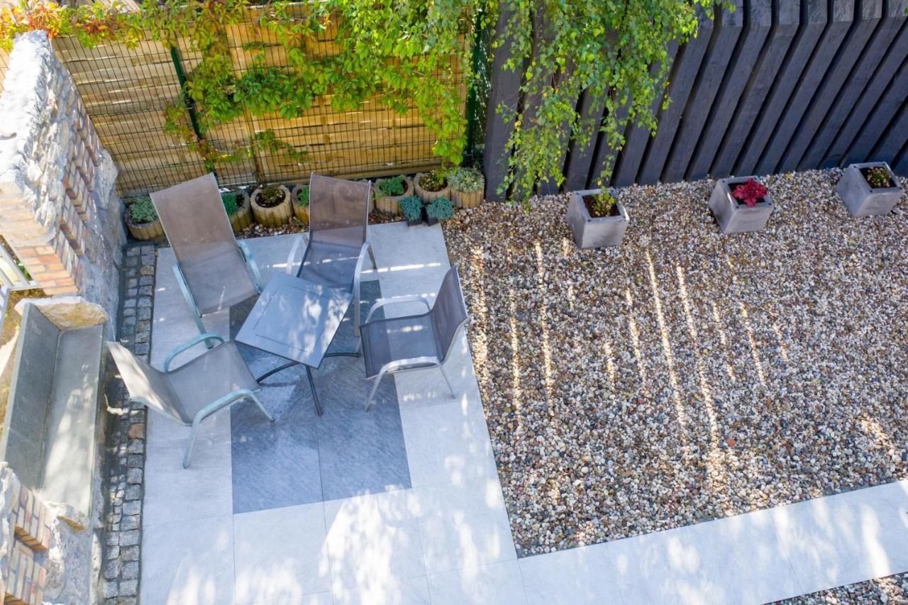 Modern Apartment In Jawiszowice Esterno foto